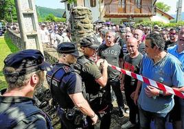 Los sindicatos lograron movilizar a 1.500 personas ante la Torre Madariaga de Busturia, donde Urkullu celebró el Consejo de Gobierno el pasado martes.