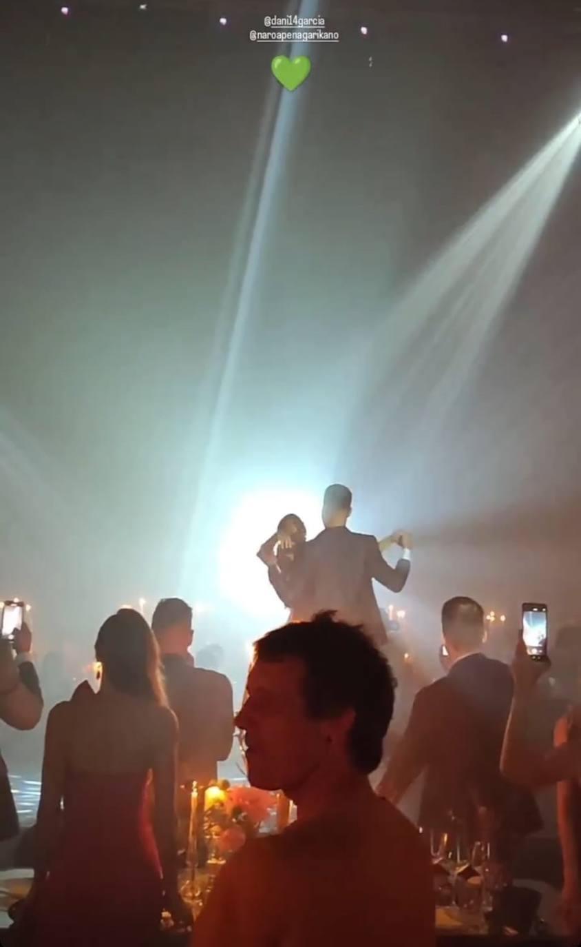 Las fotos del fiestón y de la boda del jugador del Athletic Dani García y Naroa Peñagarikano