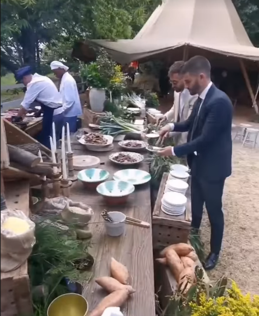 Las fotos del fiestón y de la boda del jugador del Athletic Dani García y Naroa Peñagarikano