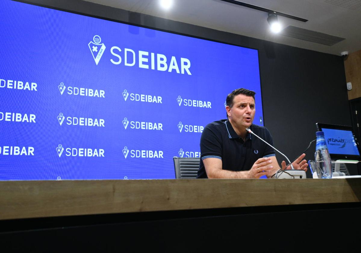 César Palacios, director deportivo de la SD Eibar, este martes.