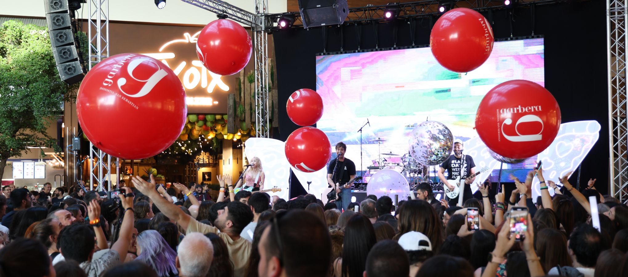 Garbera inaugura su nueva área de tiendas