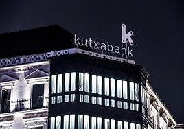 Kutxabank y Laboral Kutxa deben devolver este mes 5.830 millones al BCE