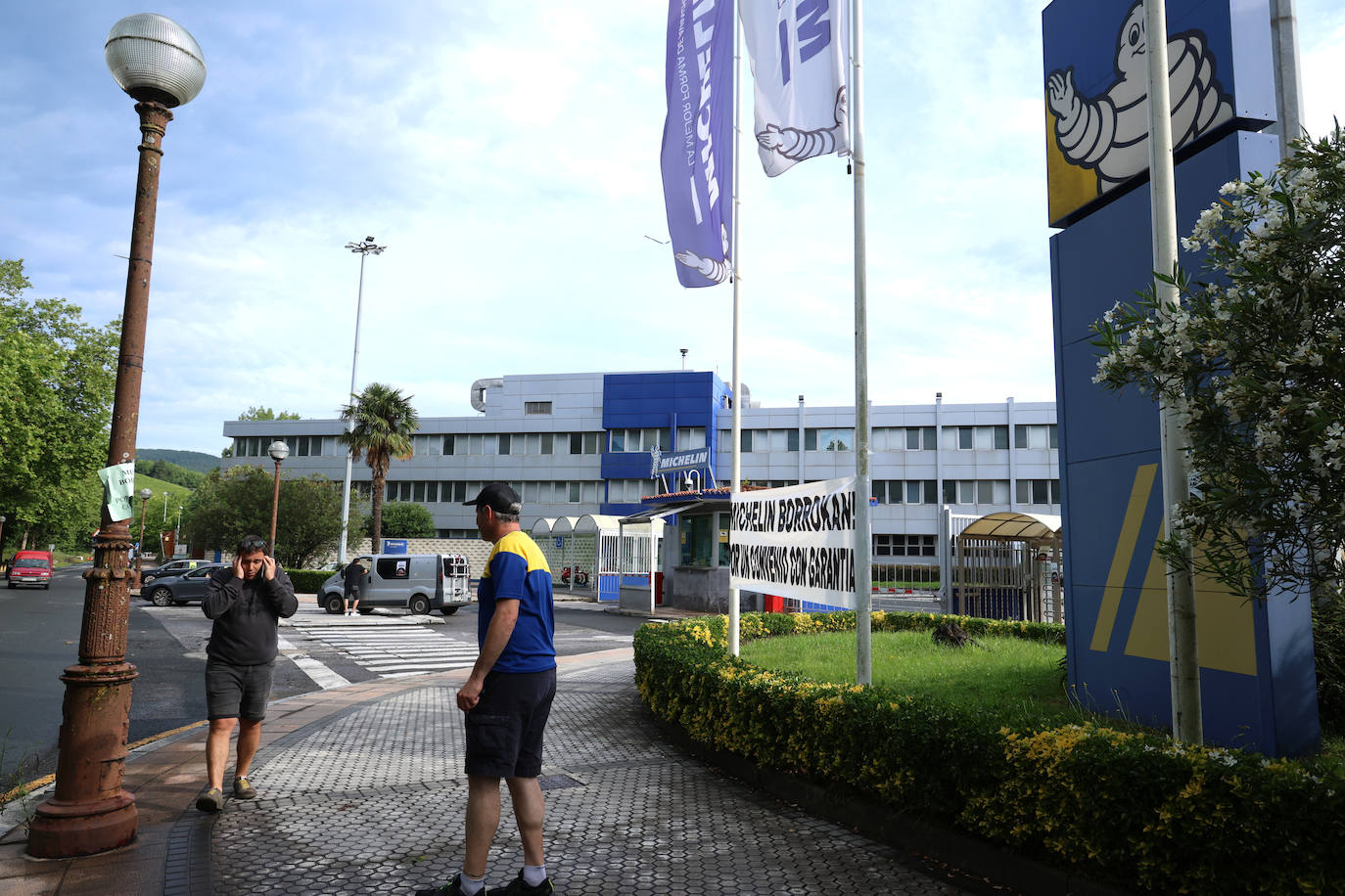 Jornada de huelga en Michelin Lasarte-Oria