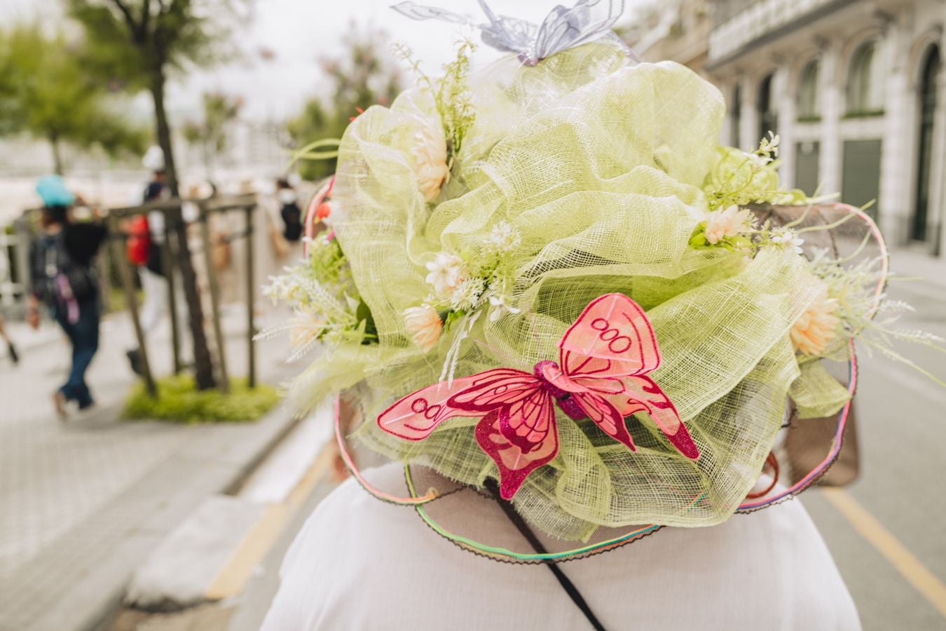 Paseo con sombrero por Donostia