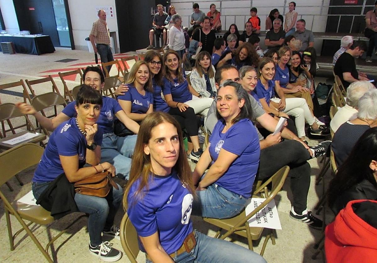 Las 'pirolíticas' del Arrasate Rugby Taldea.