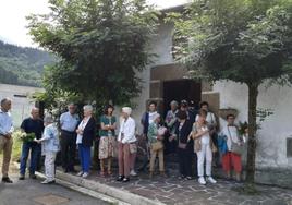 Imagen de la celebración en la ermita de San Juan Bautista.