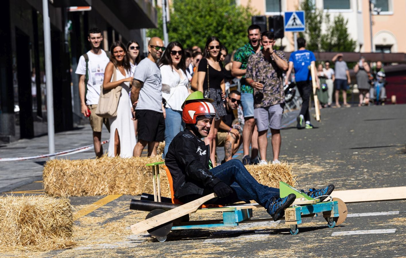 Las cuadrillas protagonizan el sábado festivo de San Marcial
