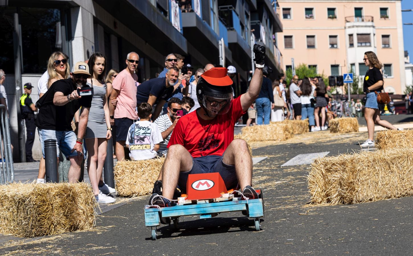 Las cuadrillas protagonizan el sábado festivo de San Marcial