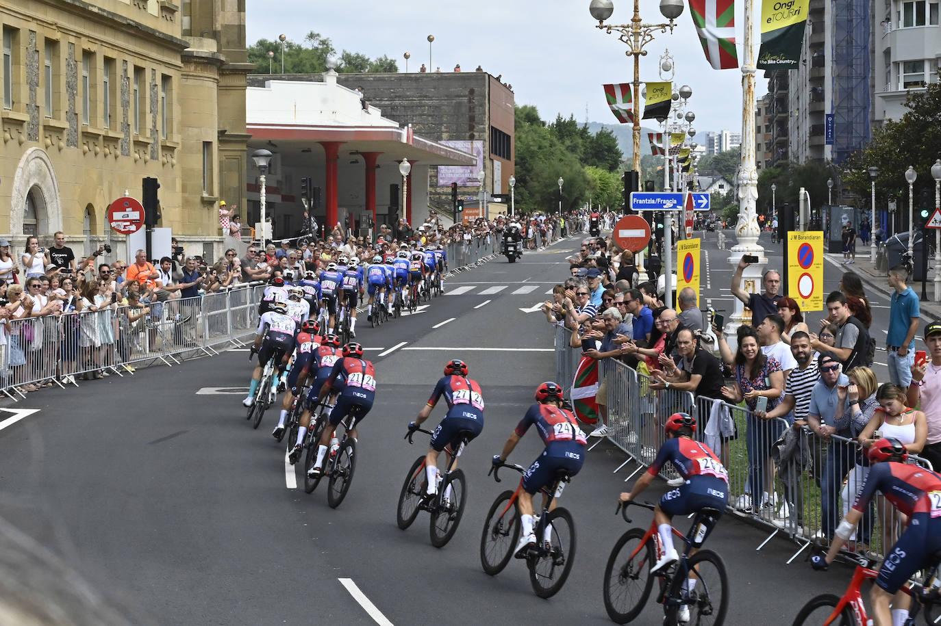 Las mejores imágenes de la etapa del Tour en Gipuzkoa