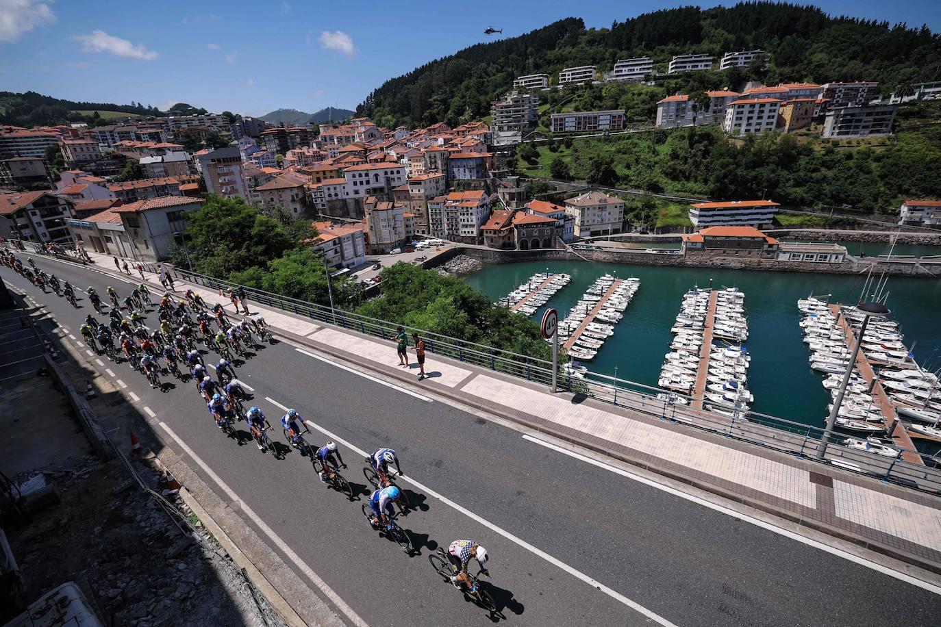 Las mejores imágenes de la etapa del Tour en Gipuzkoa