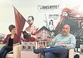 Ana Telleria y Daniel Casal Oubiña presentaron el manual de gestión.