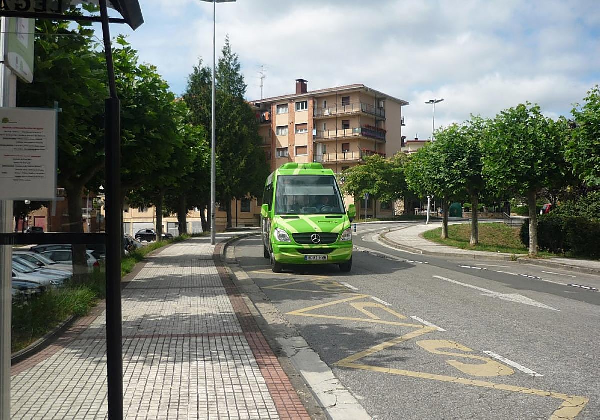 El servicio mantendrá sus horarios y su recorrido habitual por Legazpi.