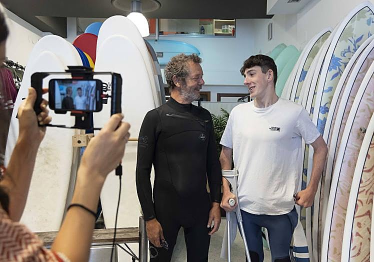 Imagen principal - «El mar es vida para mí, en el agua soy siempre feliz»