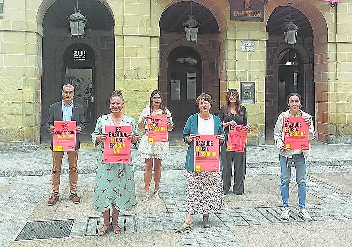 Representantes de los partidos de la corporación.