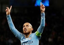 Silva jugó diez temporadas en el Manchester City, equipo en el que terminaría siendo leyenda.