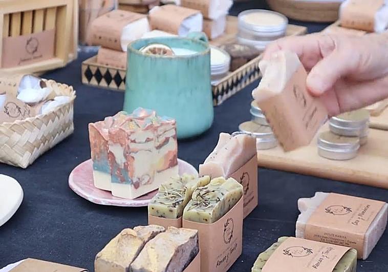 Hau izan da lehenengo gaueko market- a Irunen