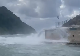 Fuerte oleaje en la isla por la borrasca 'Patricia'