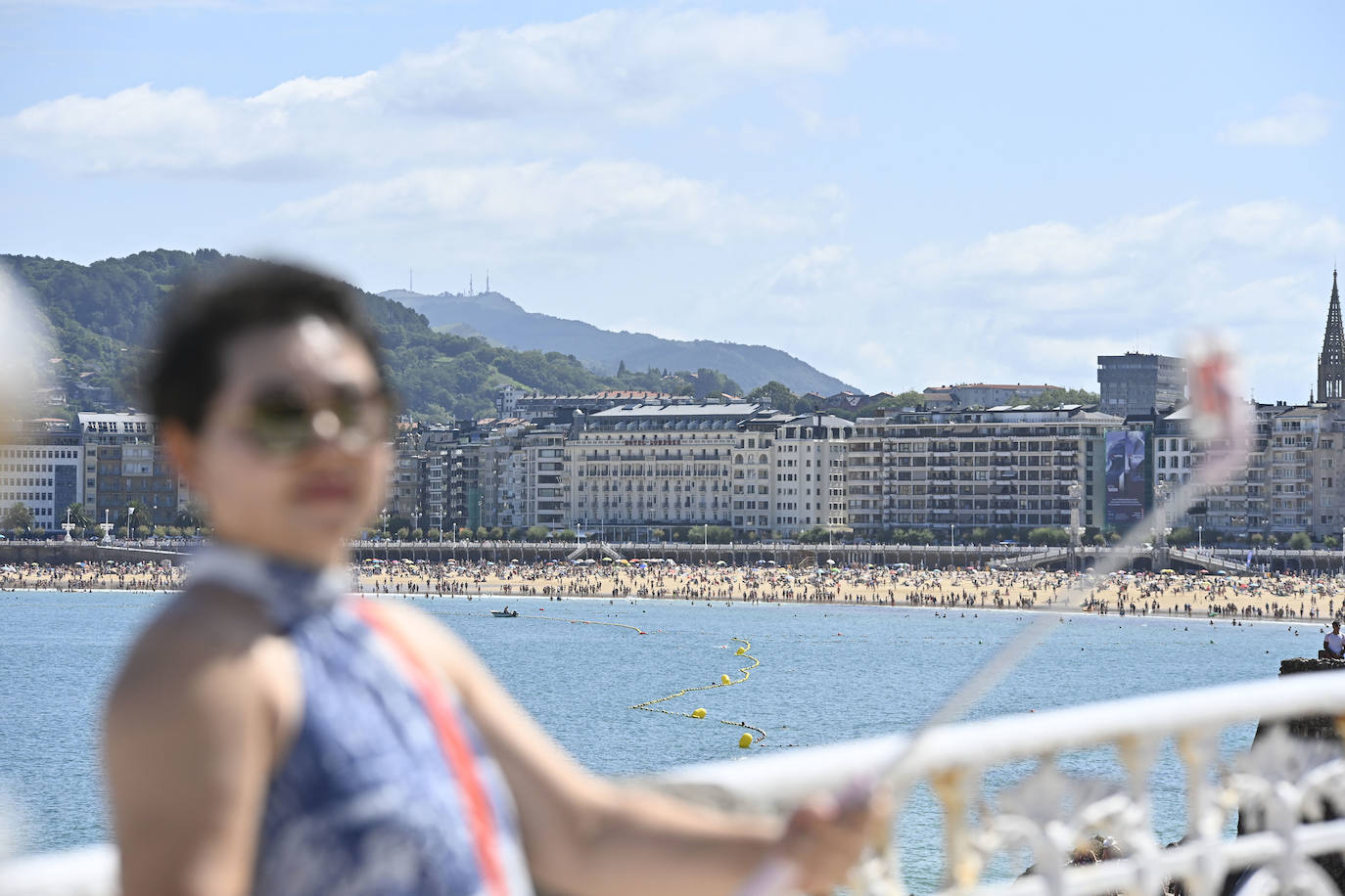 Jornada soleada en las playas guipuzcoanas