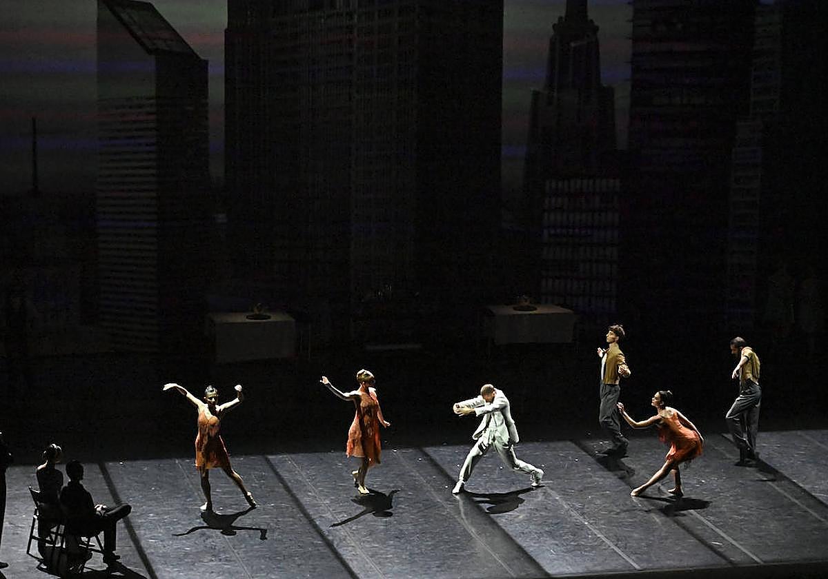 La represetanción de este lunes, una de las grandes citas de ballet de la Quincena este año, agostó las entradas del Kursaal.