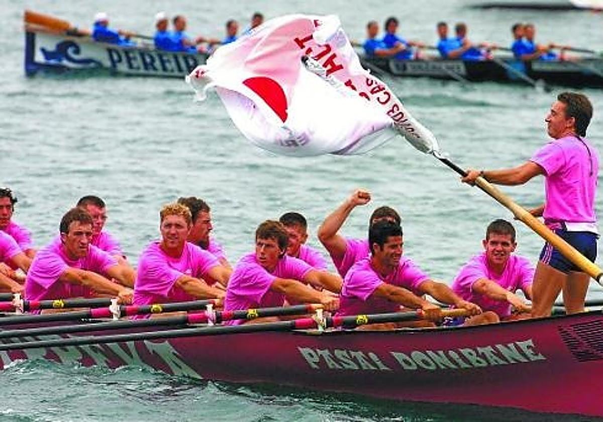El 6 de julio de 2003, Pasai Donibane ganó la primera regata de la Liga ACT