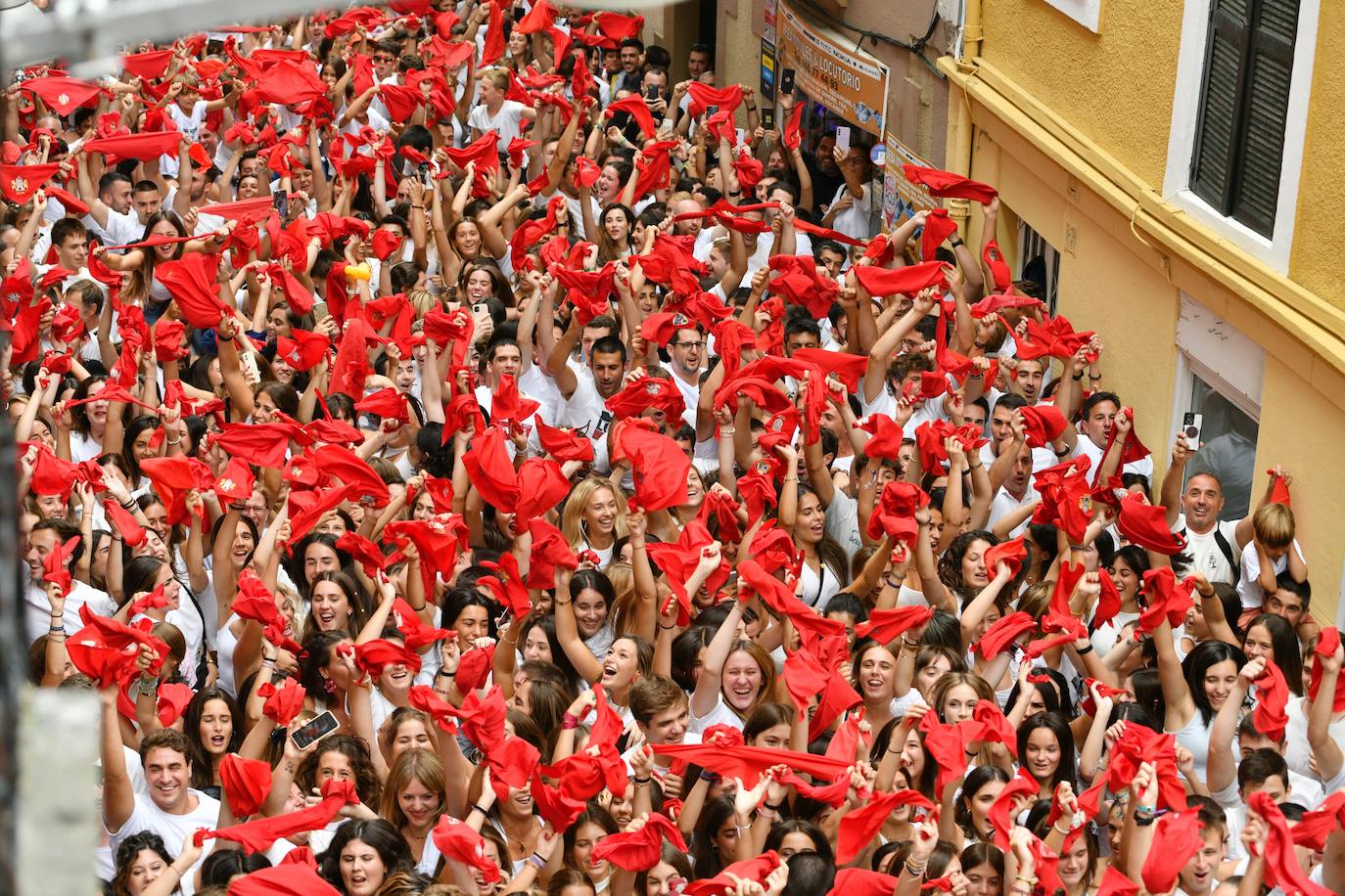 El chupinazo de Deba, en imágenes