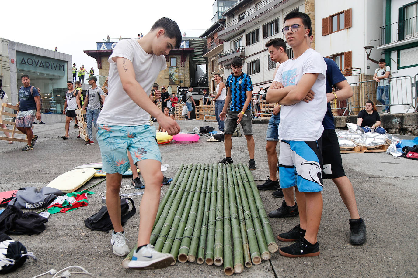 Los piratas ultiman su abordaje