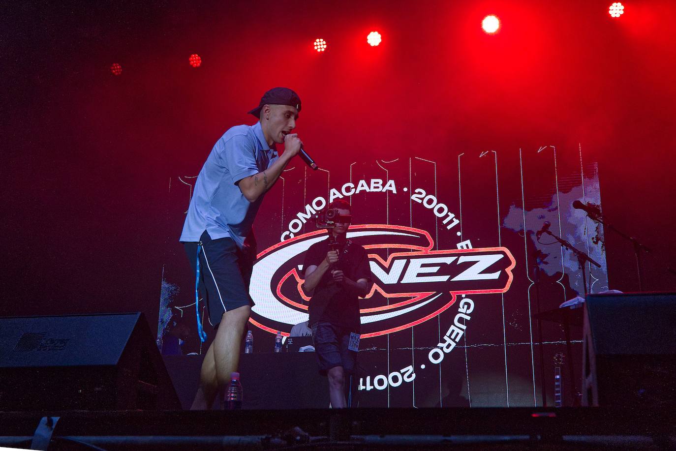 Tinez triunfa en casa