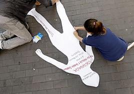 Los huérfanos vascos de la violencia machista tendrán una ayuda de más de 5.700 euros al año