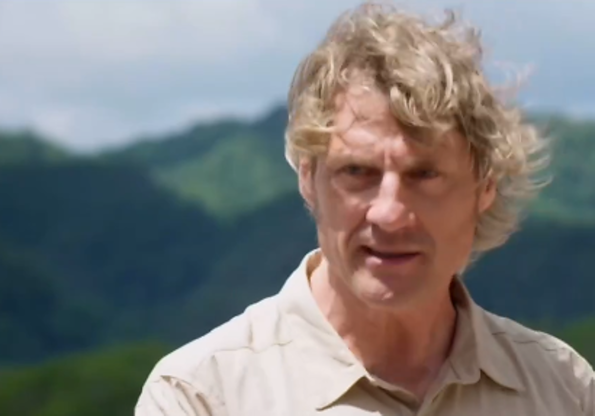 Julian Iantzi, prsesentador de El Conquistador de TVE junto a Raquel Sánchez Silva.