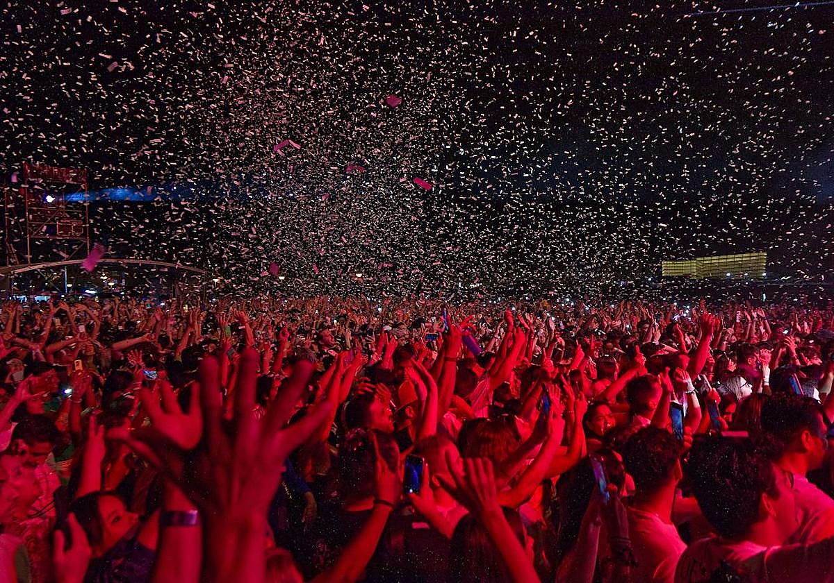 Concierto multitudinario en Semana Grande de Donostia.