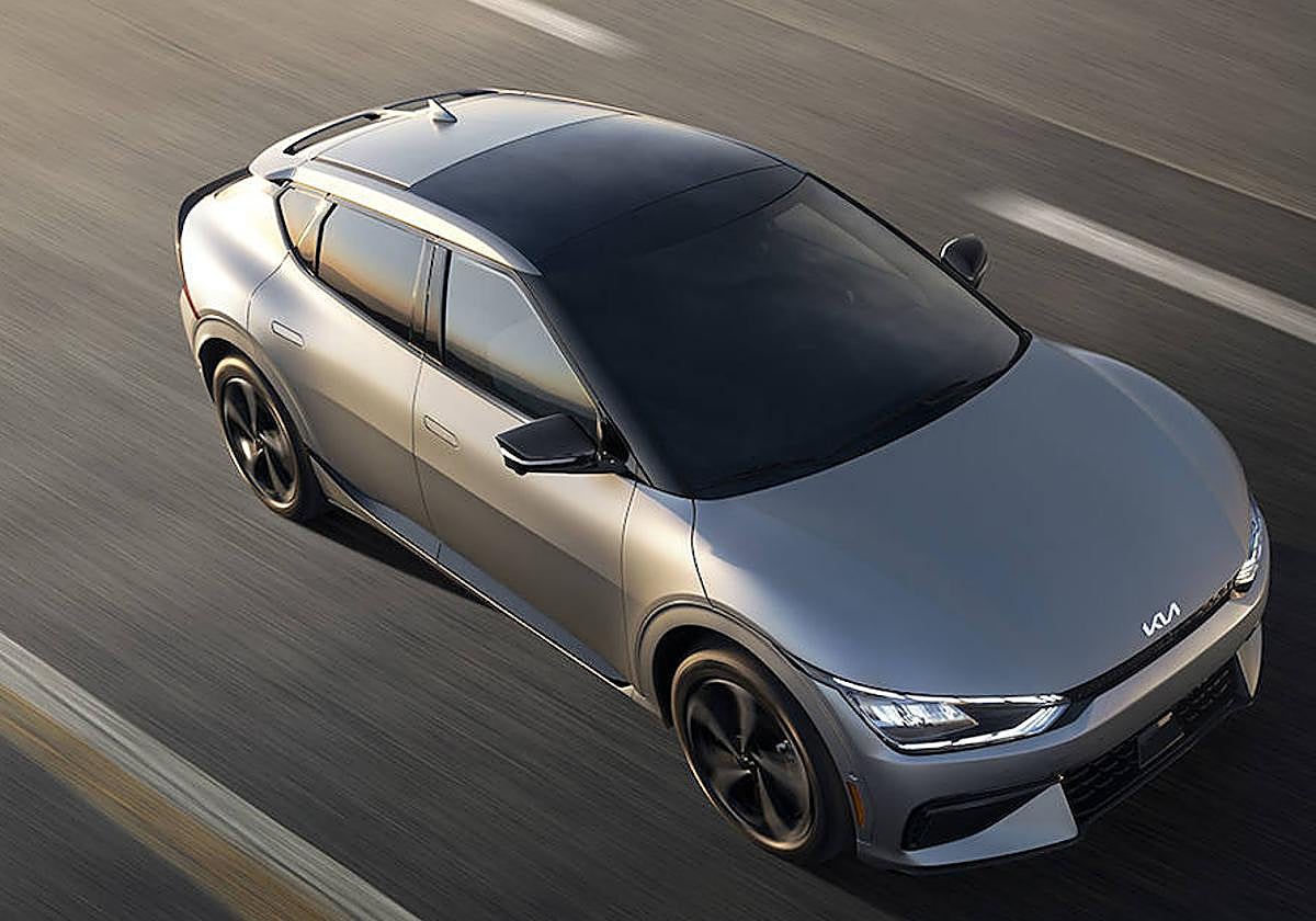 El KIA EV6 100% eléctrico es uno de los modelos premiados.