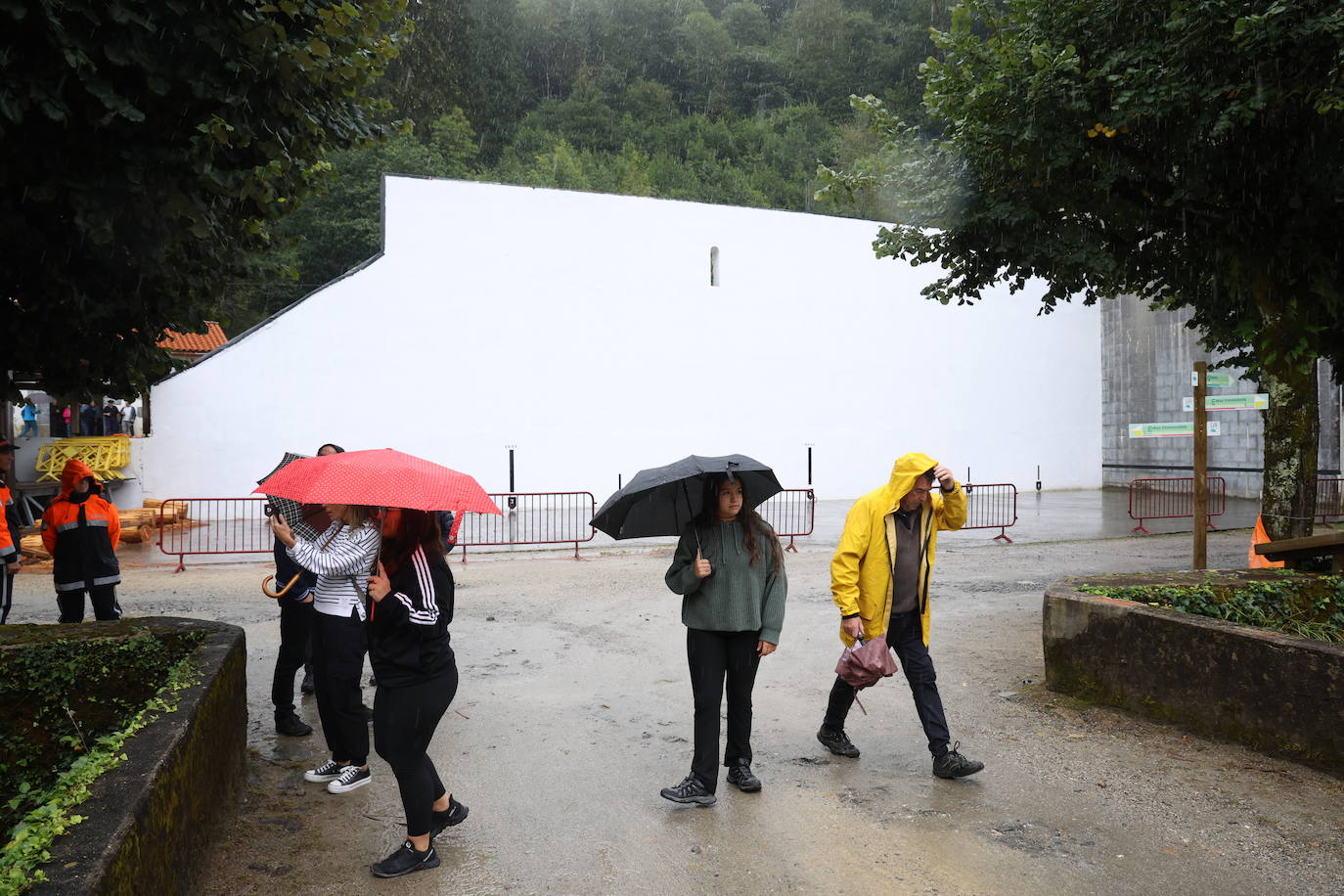Apertura de puertas de Artikutza agridulce