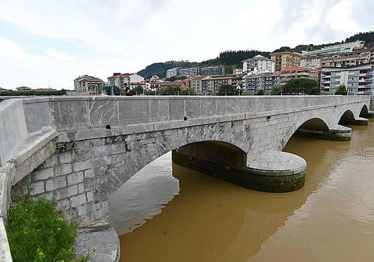 Imagen principal - Los puentes del ayer y del hoy