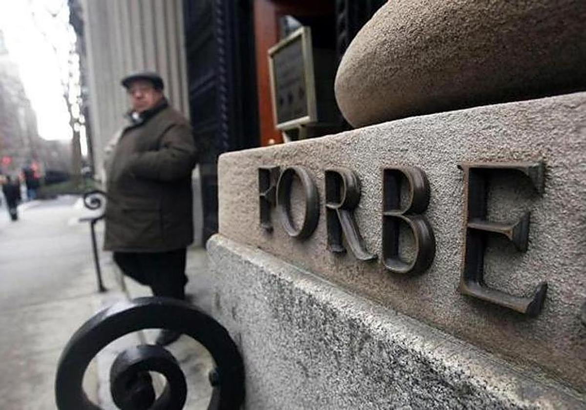 Auge y caída del último vasco en llegar a la lista Forbes