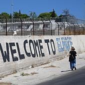 El drama se cronifica en Lesbos