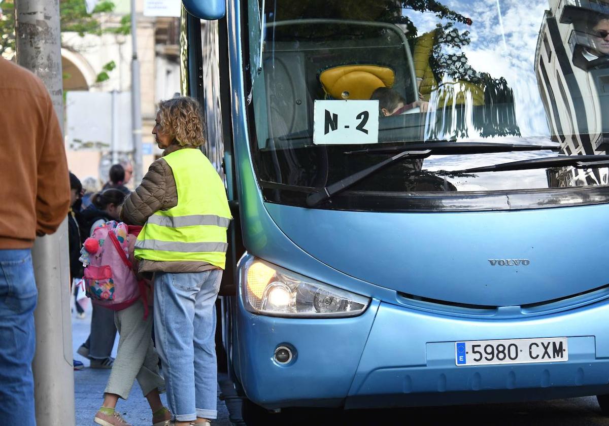 Educación lleva a la Fiscalía a empresas de transporte escolar de Bizkaia y Araba