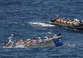 La Torrekua II, durante la regata de La Liga Eusko Label disputada en Lekeitio.