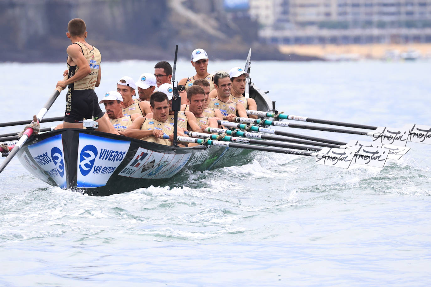 Las mejores imágenes de la regata masculina