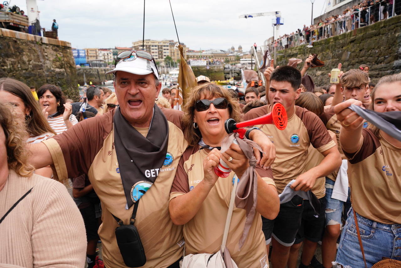 Gran ambiente en Donostia en la primera jornada de la Bandera de La Concha