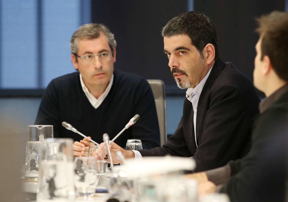 Markel Olano y Eneko Goia en la comisión de investigación en la que negaron irregularidades.