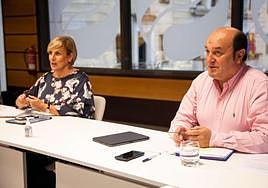 Itxaso Atutxa y Andoni Ortuzar en una comparecencia conjunta.