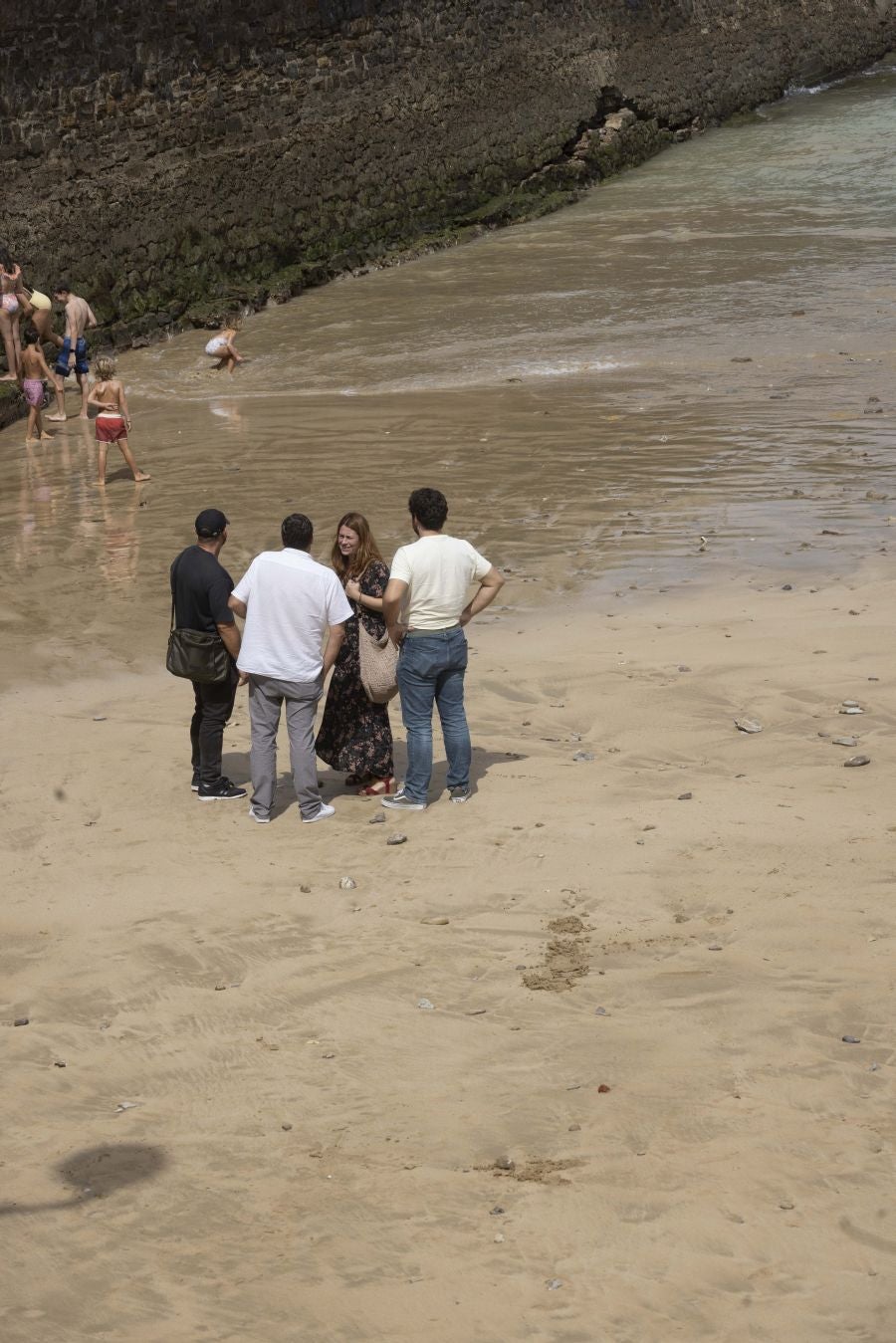Una grieta de 18 metros amenaza el muro del Tenis