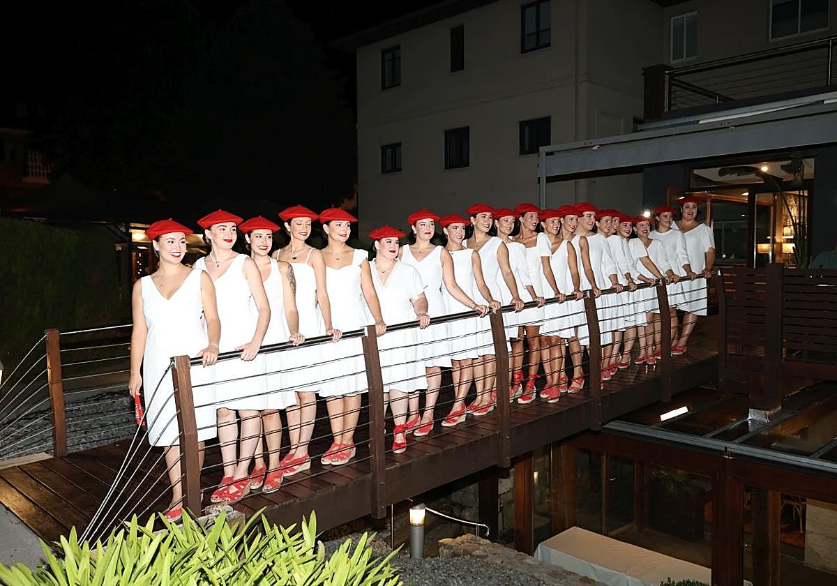 La presentación de las cantineras, en imágenes