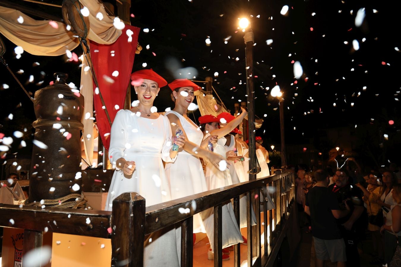 La presentación de las cantineras, en imágenes