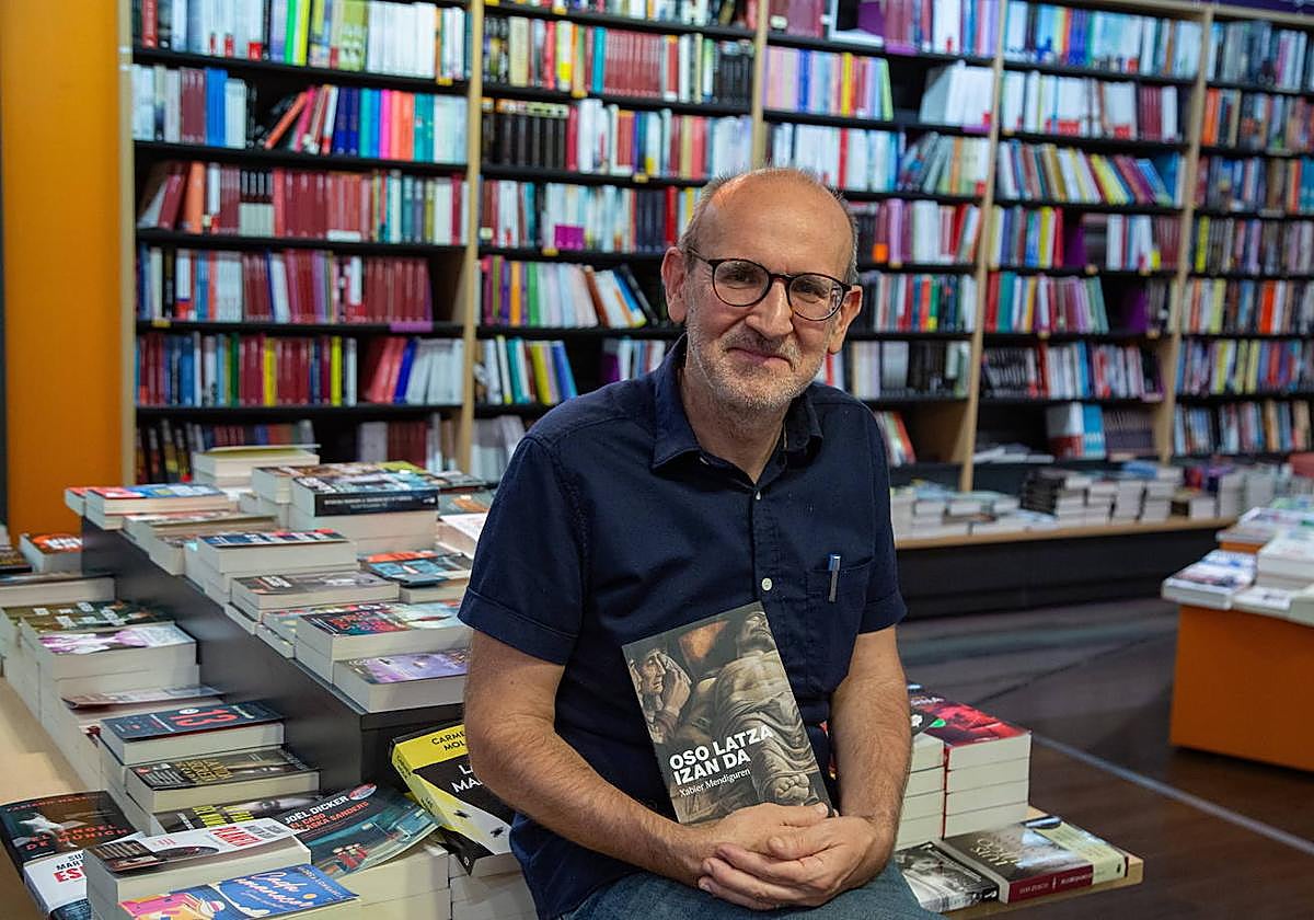 Xabier Mendiguren, 'Oso latza da' aurkezpenaren aurretik.