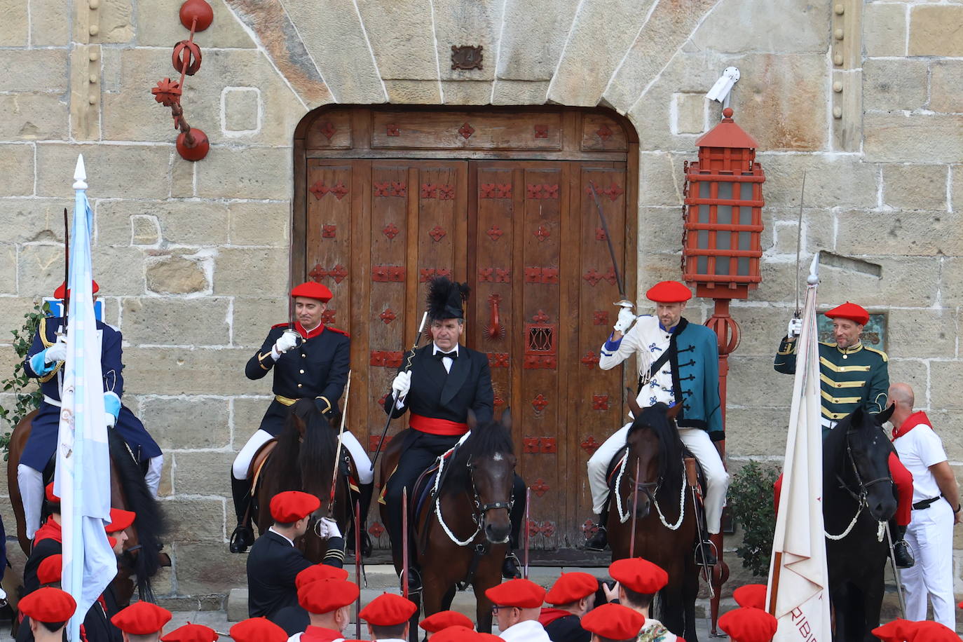 El Alarde de Hondarribia recorre las calles