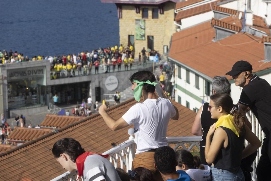 Las aficiones toman Donostia en el gran día del remo