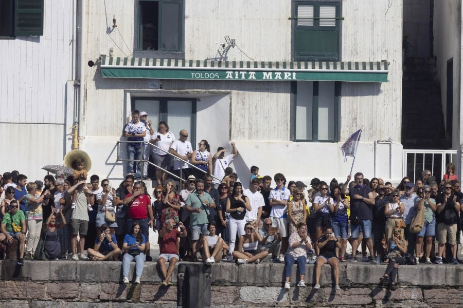 Las aficiones toman Donostia en el gran día del remo