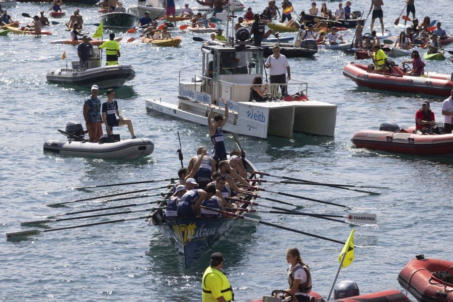 Las aficiones toman Donostia en el gran día del remo
