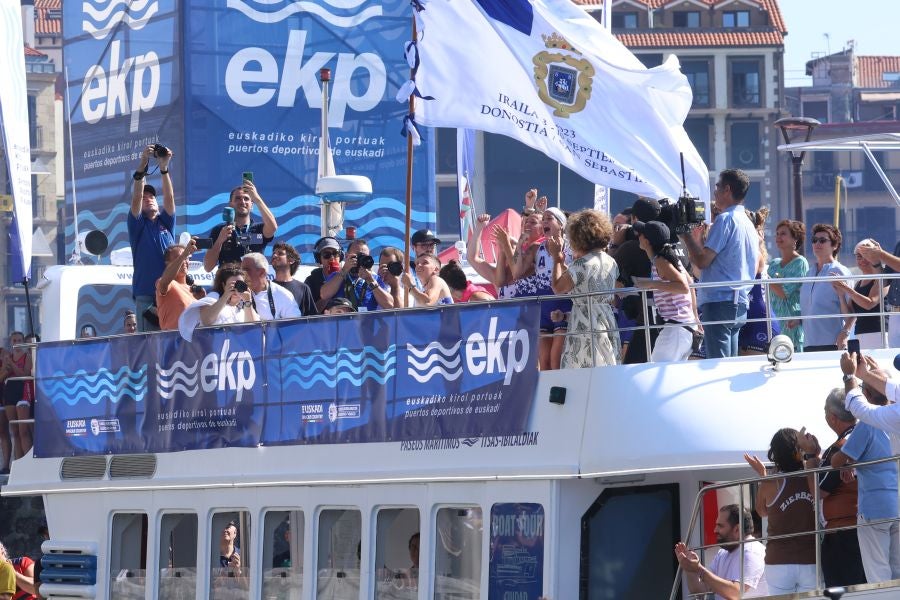 Arraun Lagunak celebra su victoria